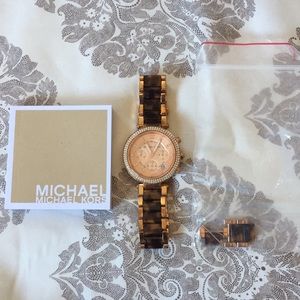 Michael Kors watch. Tortoise shell with rose gold.